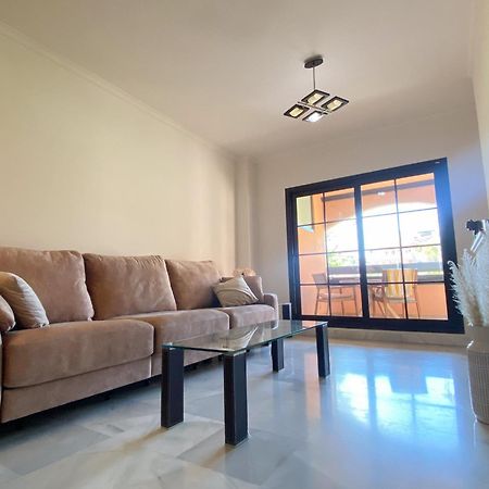 Costal Bliss Apartment Естепона Екстериор снимка