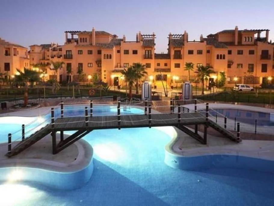 Costal Bliss Apartment Естепона Екстериор снимка