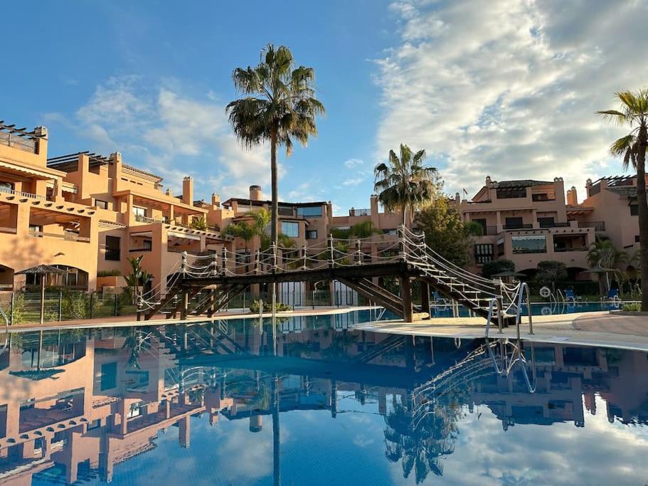 Costal Bliss Apartment Естепона Екстериор снимка