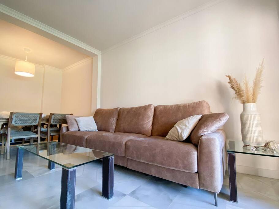 Costal Bliss Apartment Естепона Екстериор снимка